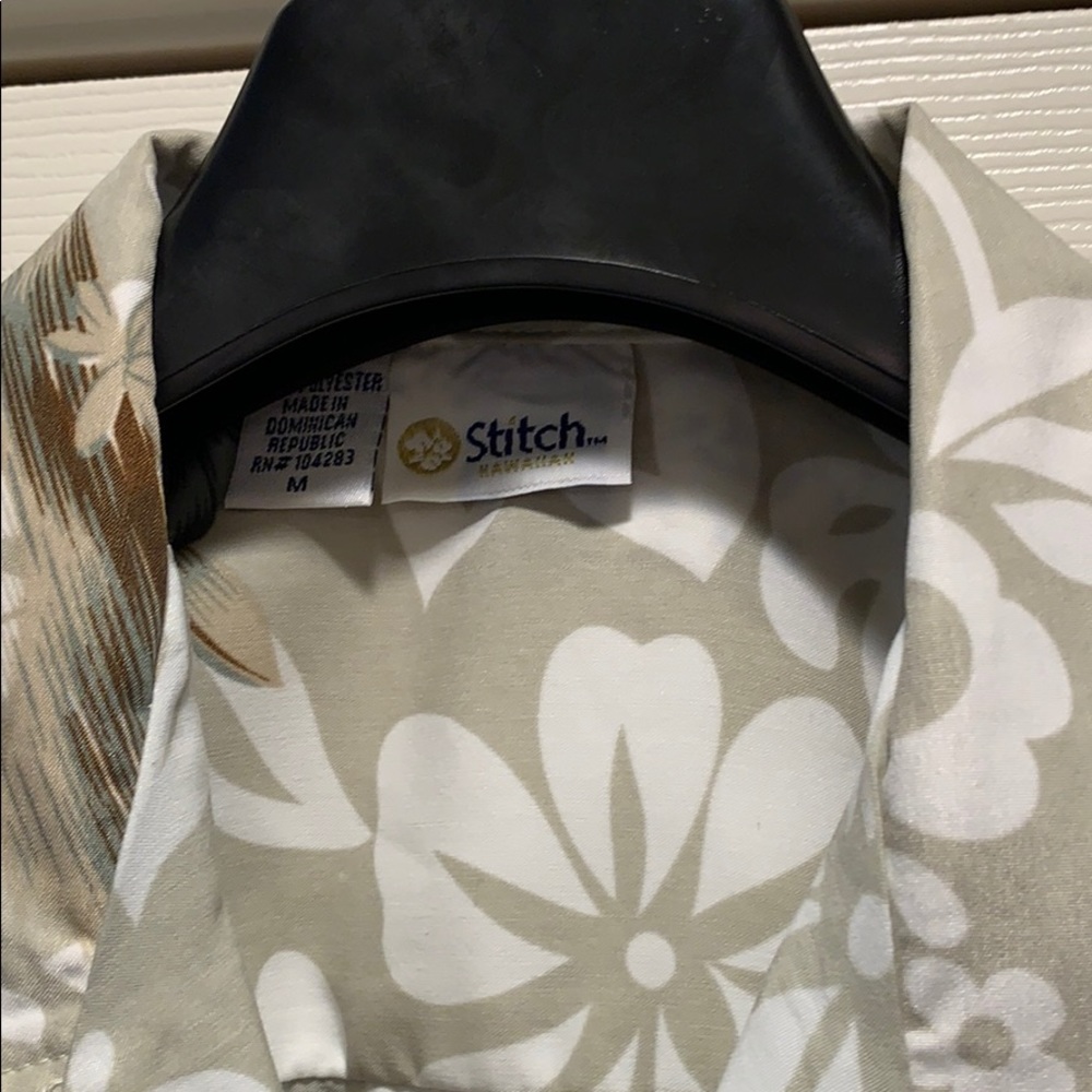 Men’s Stitch Hawaiian Shirt size Medium - Picture 5 of 9